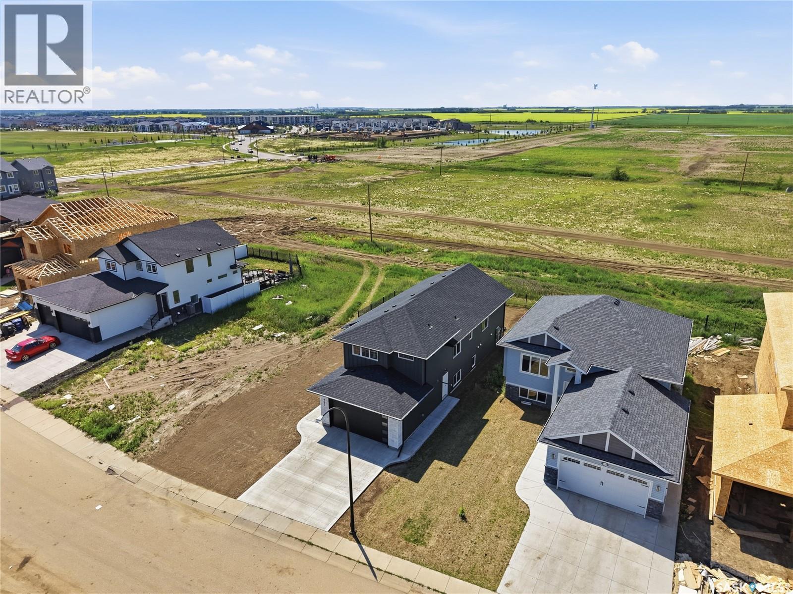902 Bentley Manor, Saskatoon, SK - Outdoor With View