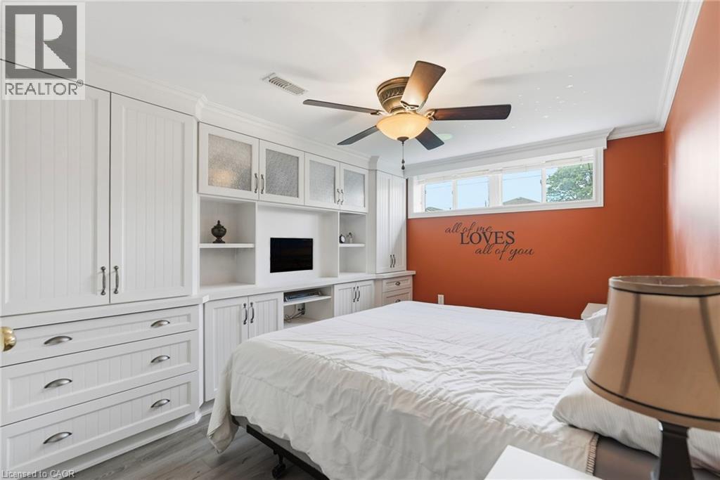 3 Mitchell Avenue, Hamilton, ON - Indoor Photo Showing Bedroom