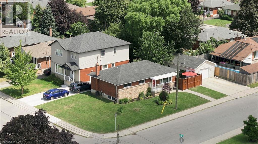 3 Mitchell Avenue, Hamilton, ON - Outdoor With Deck Patio Veranda