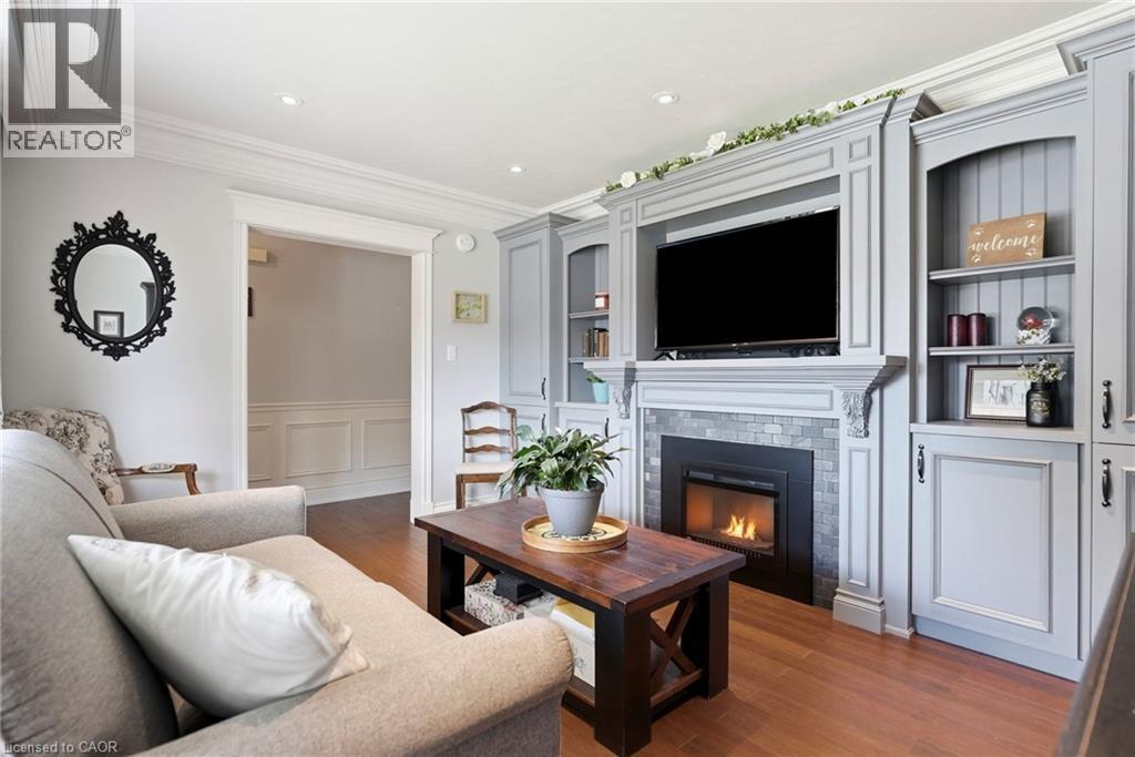 3 Mitchell Avenue, Hamilton, ON - Indoor Photo Showing Living Room With Fireplace