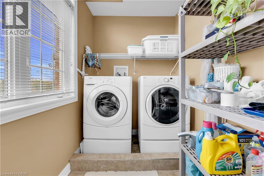 786 Fourth Line, Milton, ON - Indoor Photo Showing Laundry Room