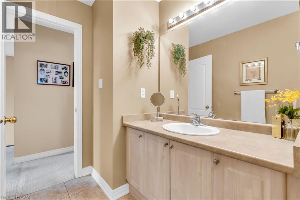 786 Fourth Line, Milton, ON - Indoor Photo Showing Bathroom