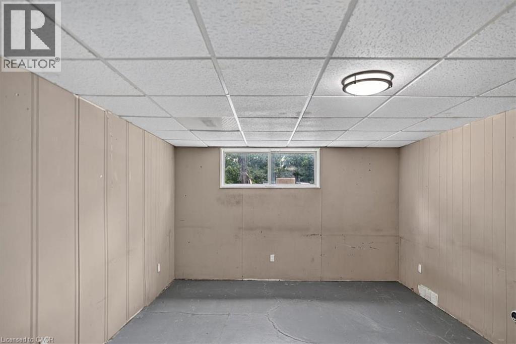 27 Gretna Court, Hamilton, ON - Indoor