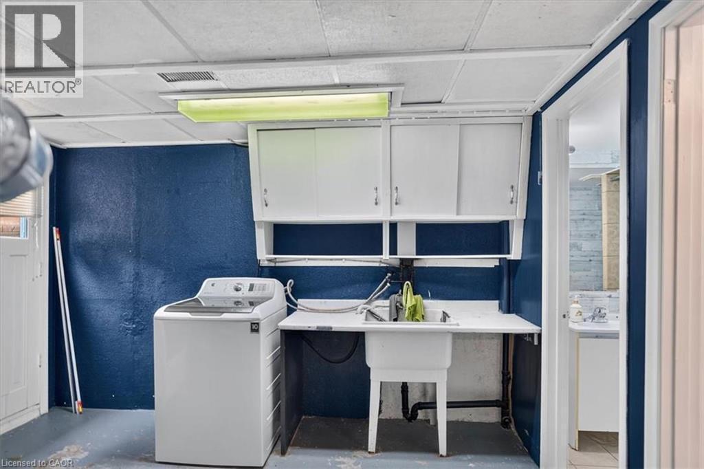 27 Gretna Court, Hamilton, ON - Indoor