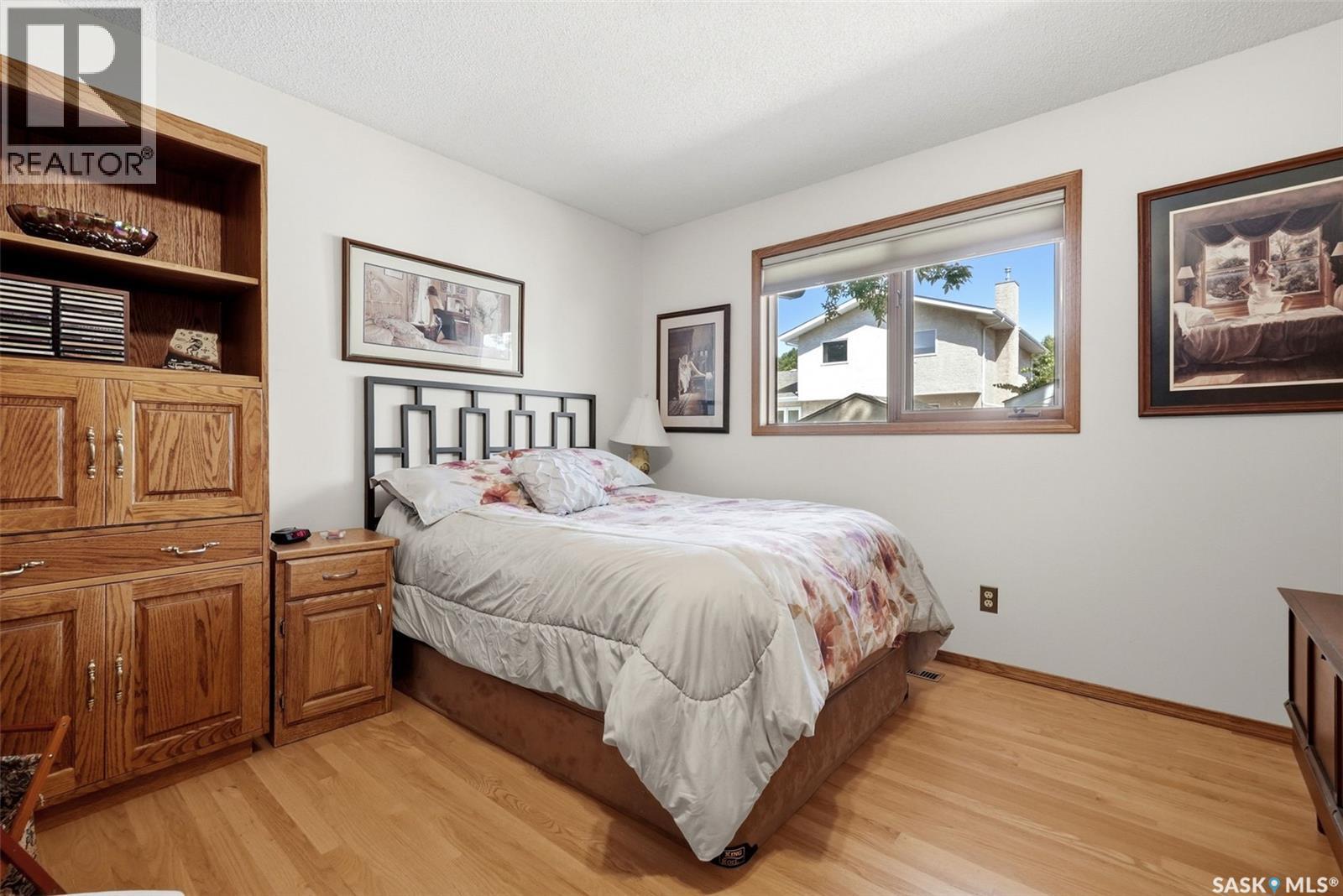 3309 Brookshire Lane, Regina, SK - Indoor Photo Showing Bedroom