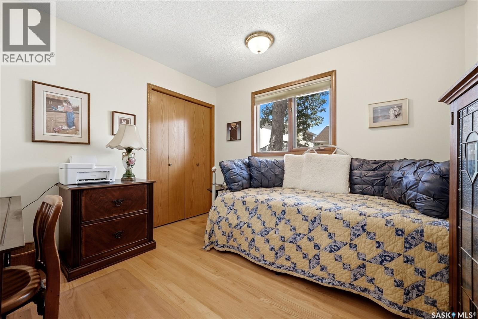 3309 Brookshire Lane, Regina, SK - Indoor Photo Showing Bedroom