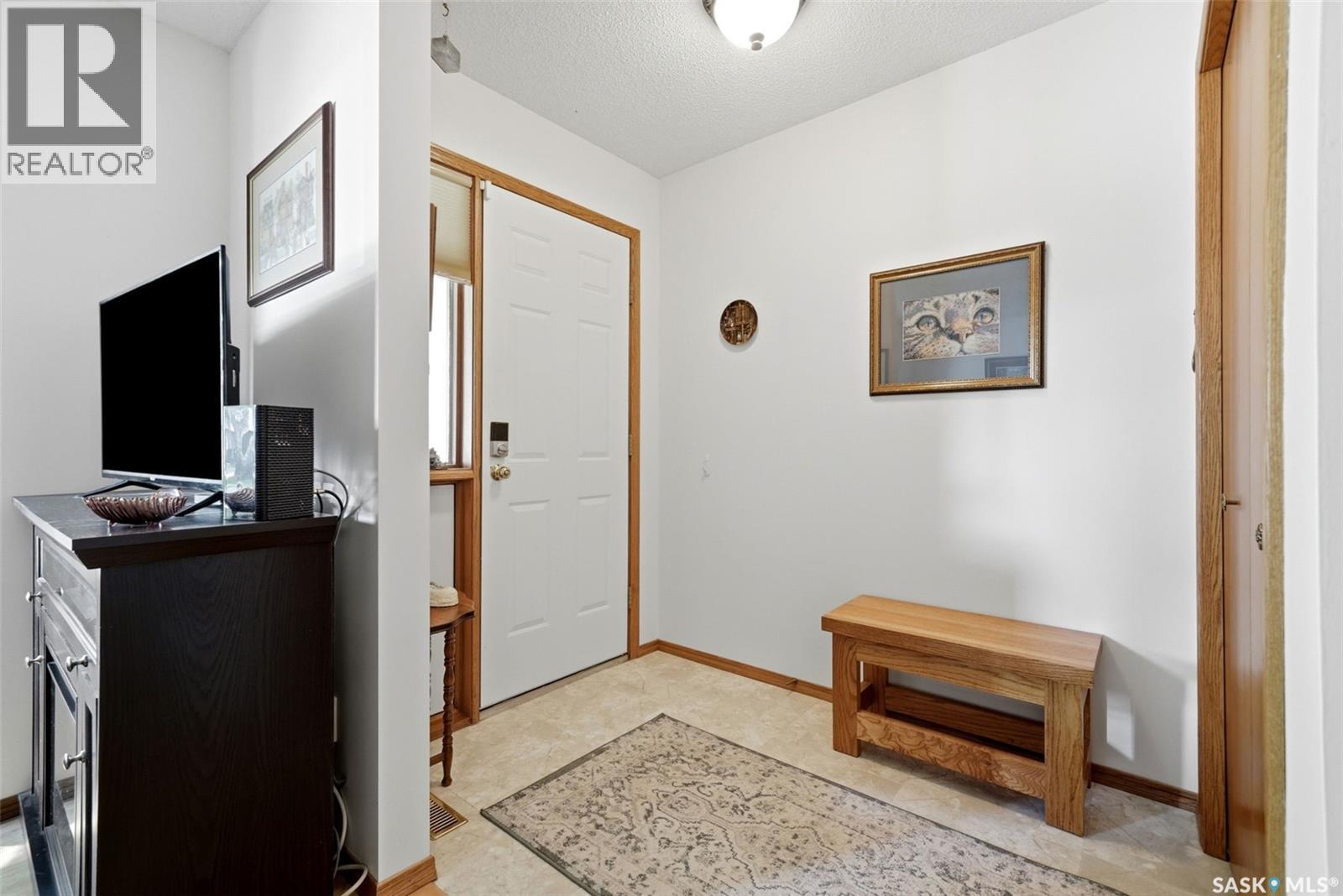 3309 Brookshire Lane, Regina, SK - Indoor Photo Showing Other Room