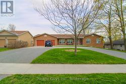 668 BREALEY DRIVE Peterborough (Otonabee Ward 1), ON K9K 2M7