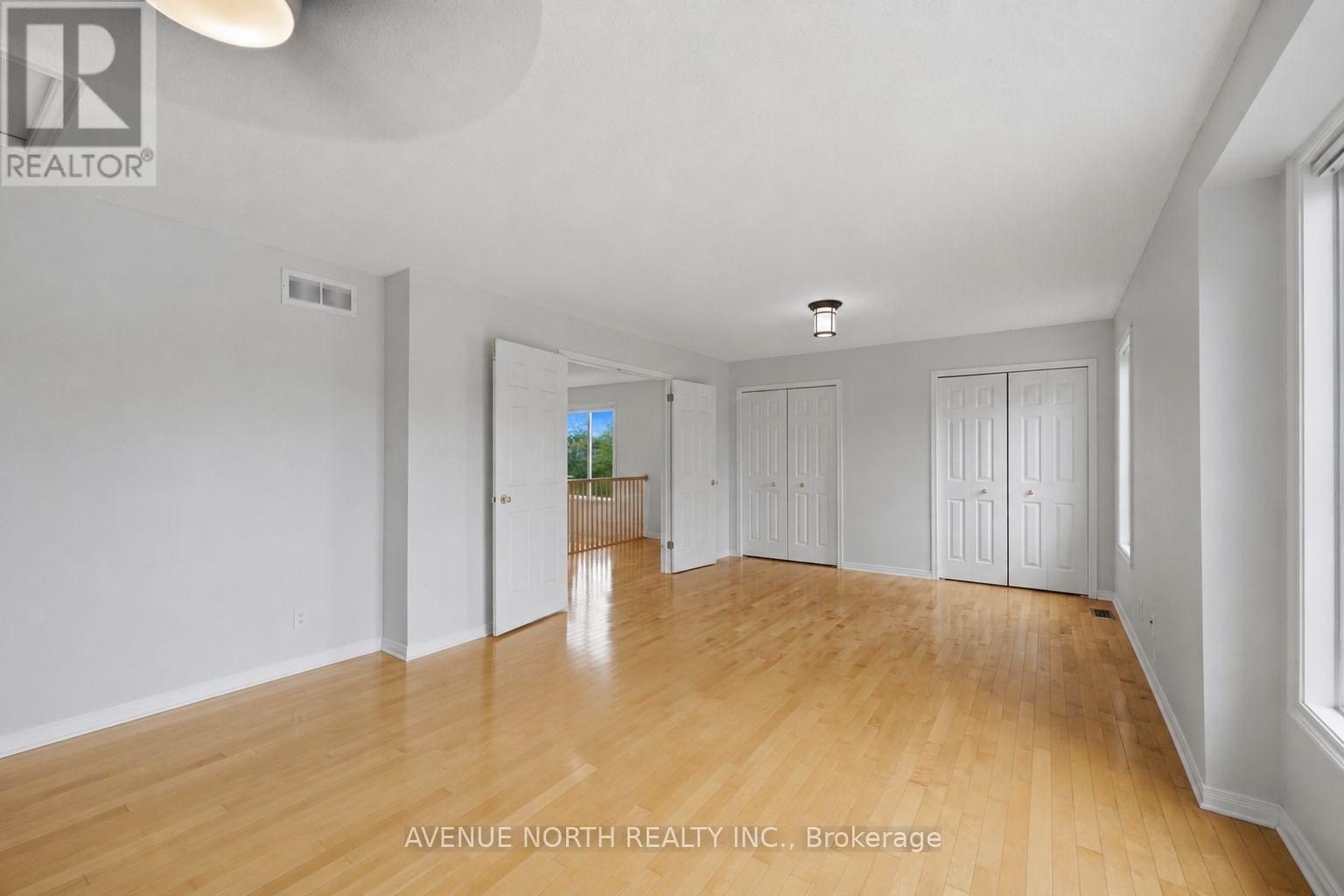 141 Gladeview Private, Ottawa, ON - Indoor Photo Showing Other Room
