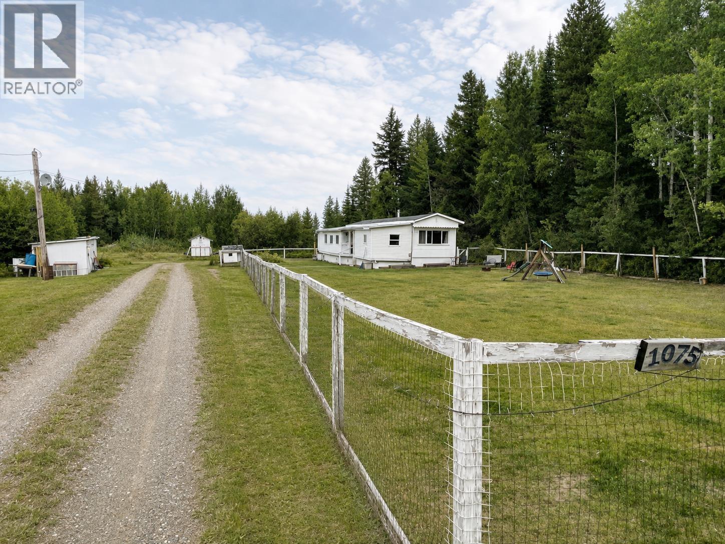 1075 Falcon Road, Quesnel, BC - Outdoor