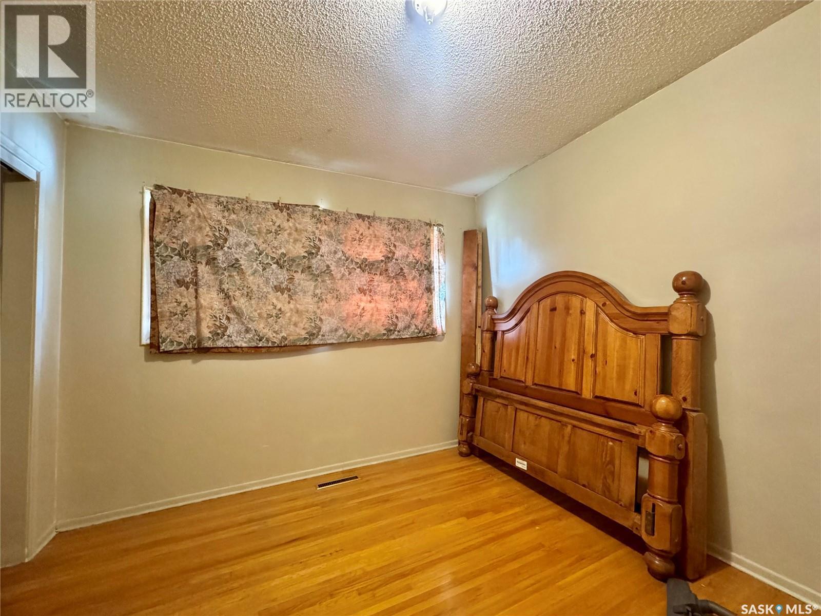 260 Angus Street, Regina, SK - Indoor Photo Showing Other Room