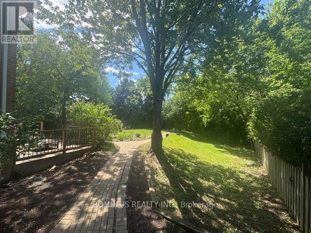 280 King Andrew Drive, Mississauga, ON - Outdoor