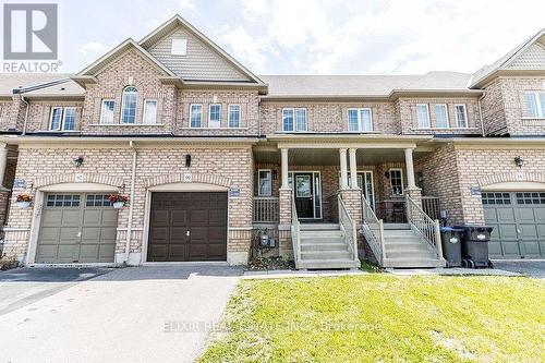 90 DELPORT CLOSE  Brampton, ON L6P 1V2