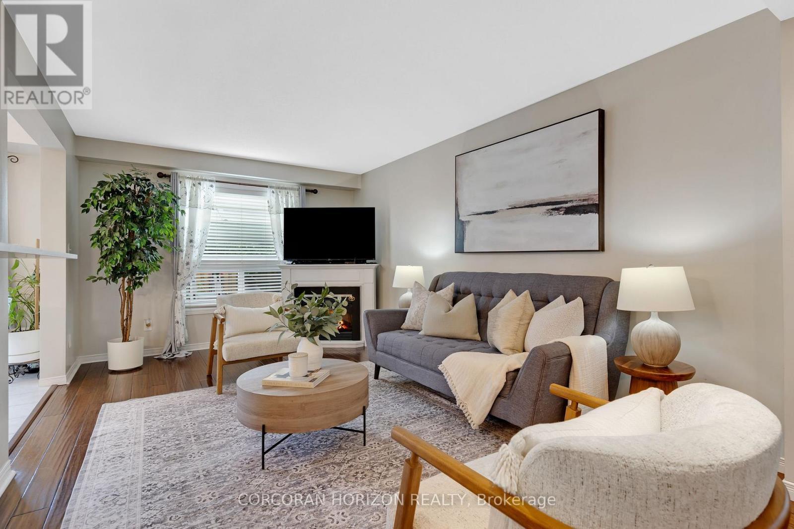 913 Copper Leaf Crescent, Kitchener, ON - Indoor Photo Showing Living Room With Fireplace