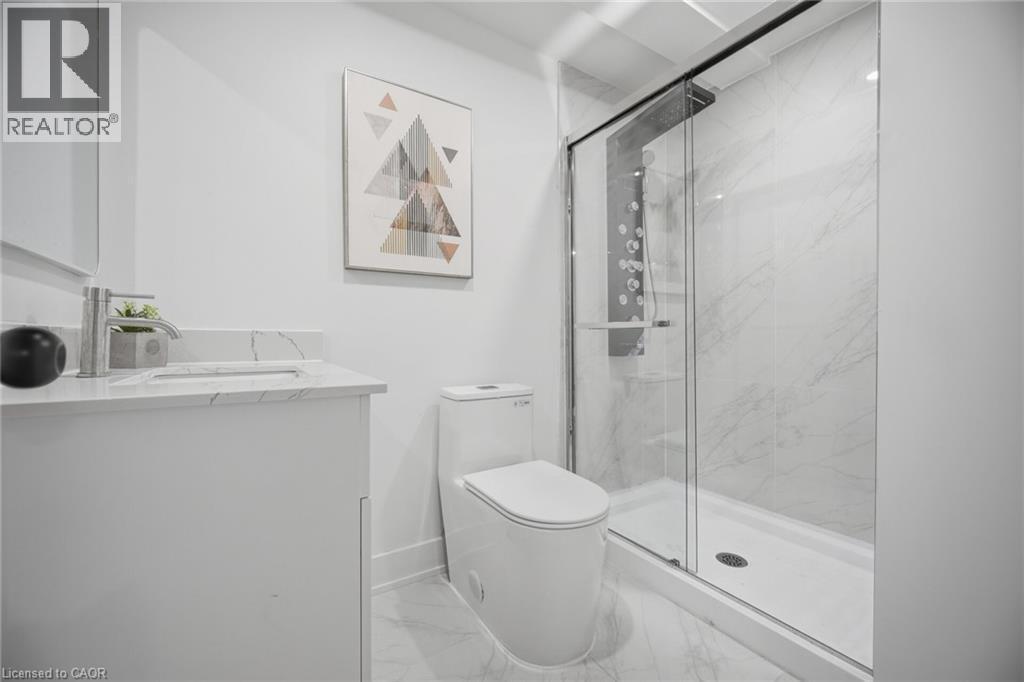 1345 Playford Road, Mississauga, ON - Indoor Photo Showing Bathroom