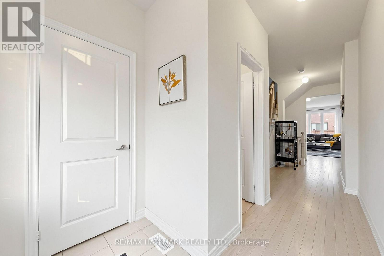 19 Conarty Crescent, Whitby, ON - Indoor Photo Showing Other Room