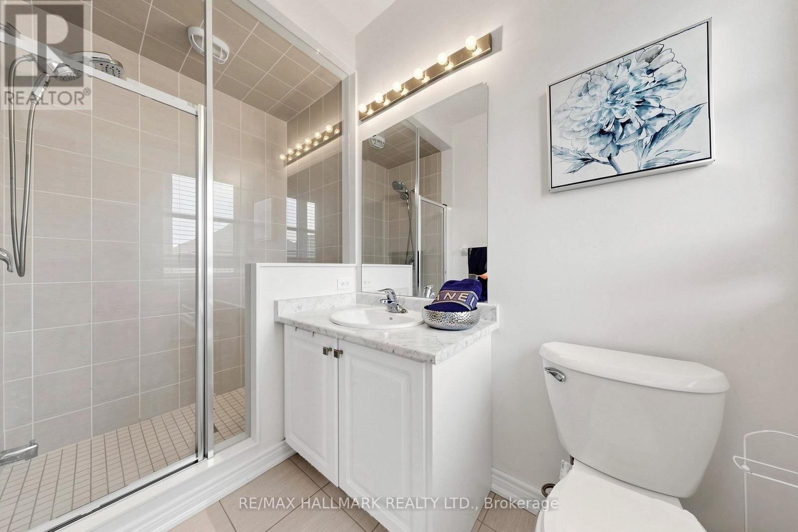 19 Conarty Crescent, Whitby, ON - Indoor Photo Showing Bathroom