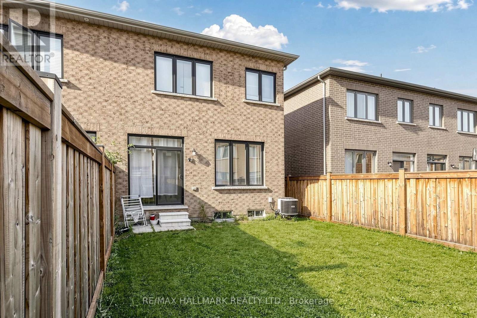 19 Conarty Crescent, Whitby, ON - Outdoor With Exterior