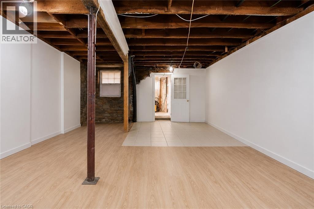 19 Grove Street, Hamilton, ON - Indoor Photo Showing Basement