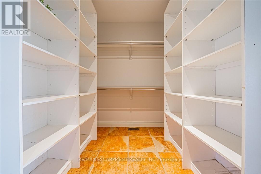 511 Glover Road, Hamilton, ON - Indoor With Storage