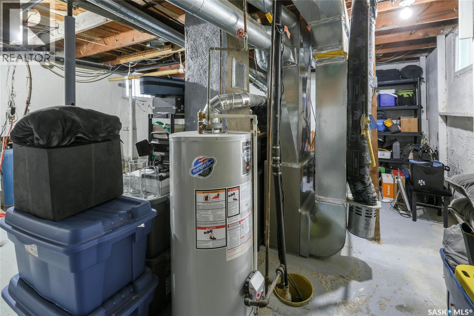 1438 Connaught Street, Regina, SK - Indoor Photo Showing Basement