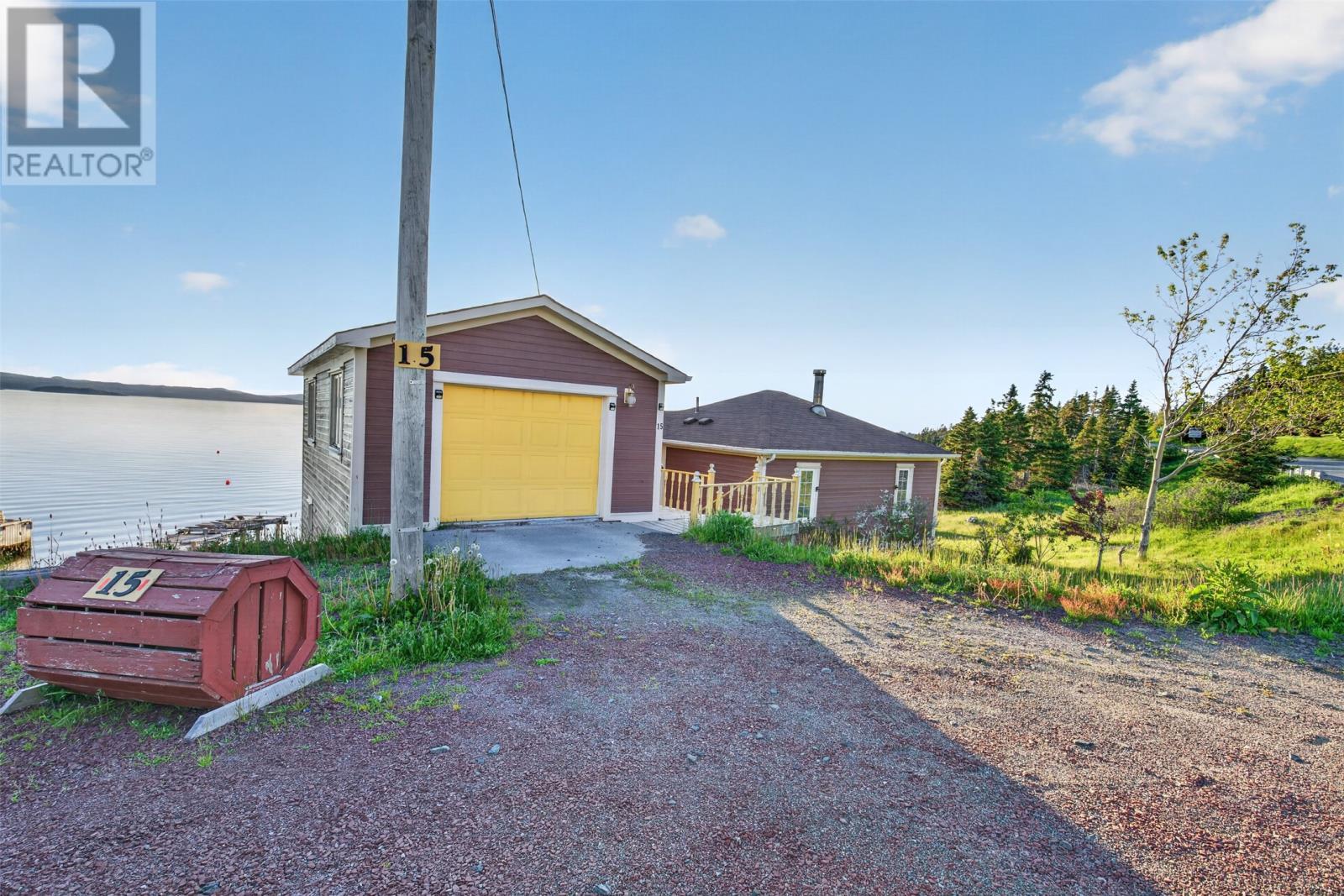 15 Main Road, Dildo, NL - Outdoor