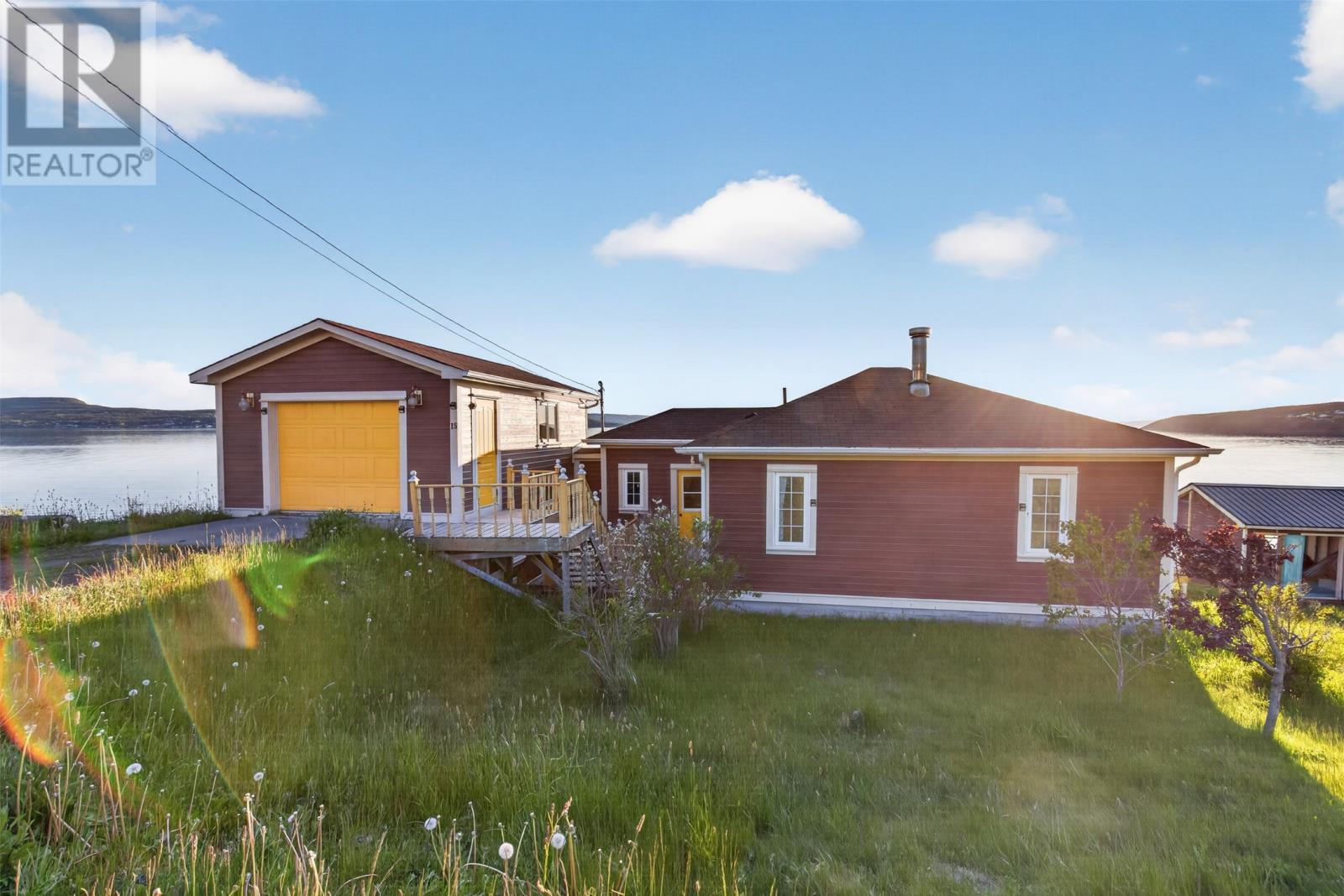 15 Main Road, Dildo, NL - Outdoor