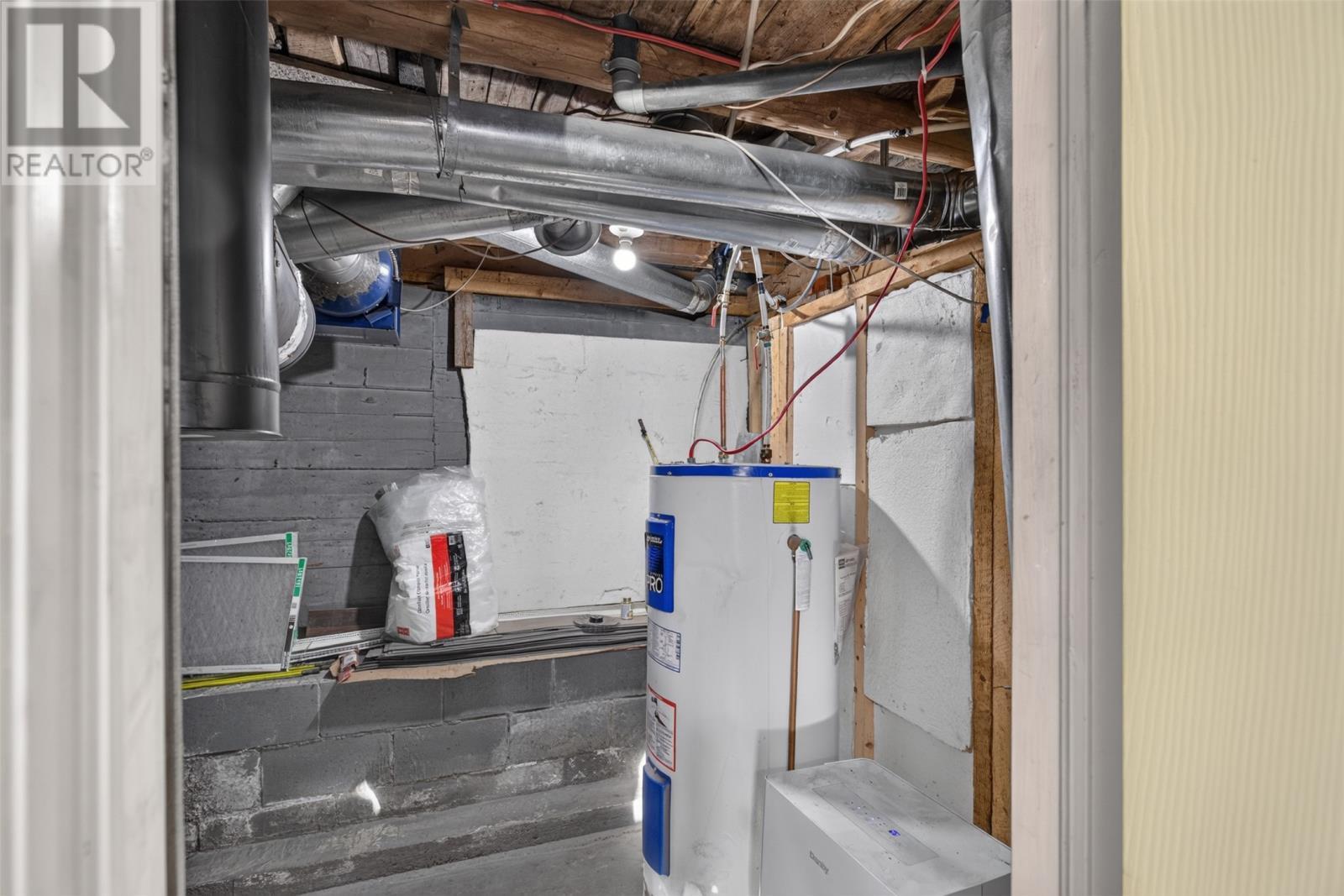 15 Main Road, Dildo, NL - Indoor Photo Showing Basement