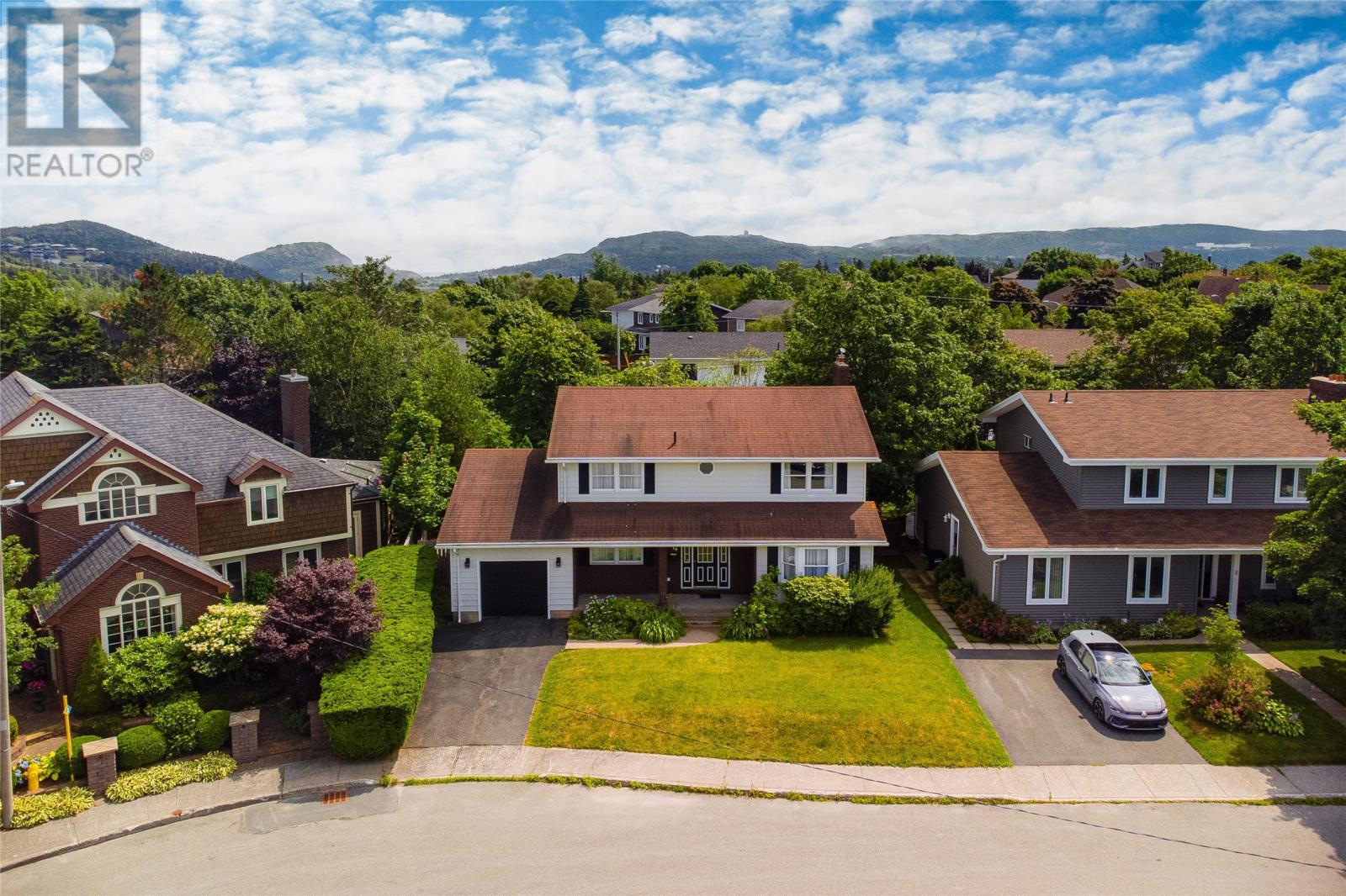 10 Tonbridge Place, St. John'S, NL - Outdoor With Facade