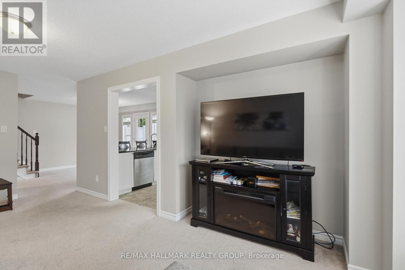 588 Foxlight Circle, Ottawa, ON - Indoor