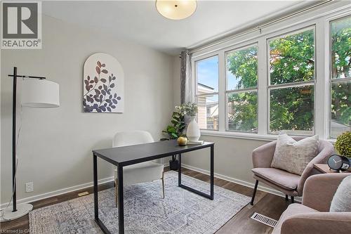 279 Ottawa Street S, Hamilton, ON - Indoor
