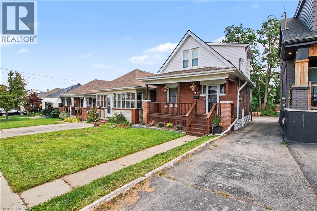 279 Ottawa Street S, Hamilton, ON - Outdoor With Deck Patio Veranda With Facade