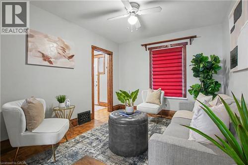 279 Ottawa Street S, Hamilton, ON - Indoor