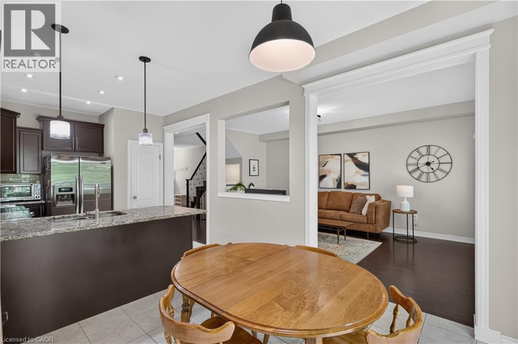 82 Maplevale Drive, Ancaster, ON - Indoor