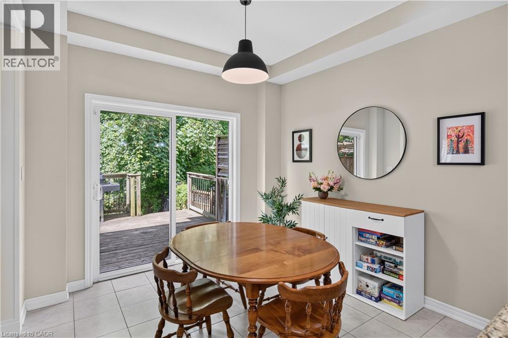 82 Maplevale Drive, Ancaster, ON - Indoor Photo Showing Dining Room