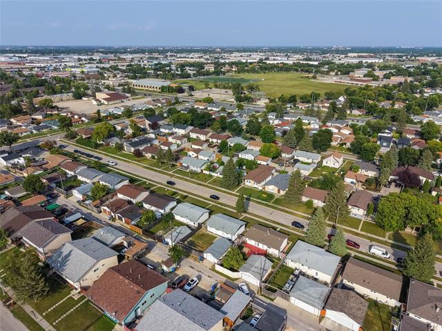 35 Brazil St, Winnipeg, MB - Outdoor With View