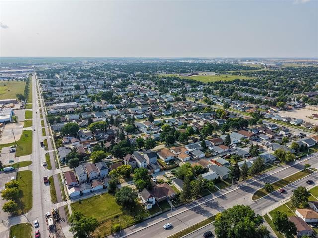 35 Brazil St, Winnipeg, MB - Outdoor With View