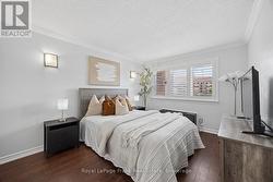 Primary Bedroom - 