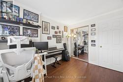 2nd Bedroom / Office /Den - 