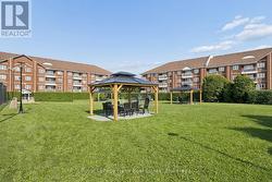 Outdoor Area - 