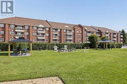 Outdoor Area with BBQs - 