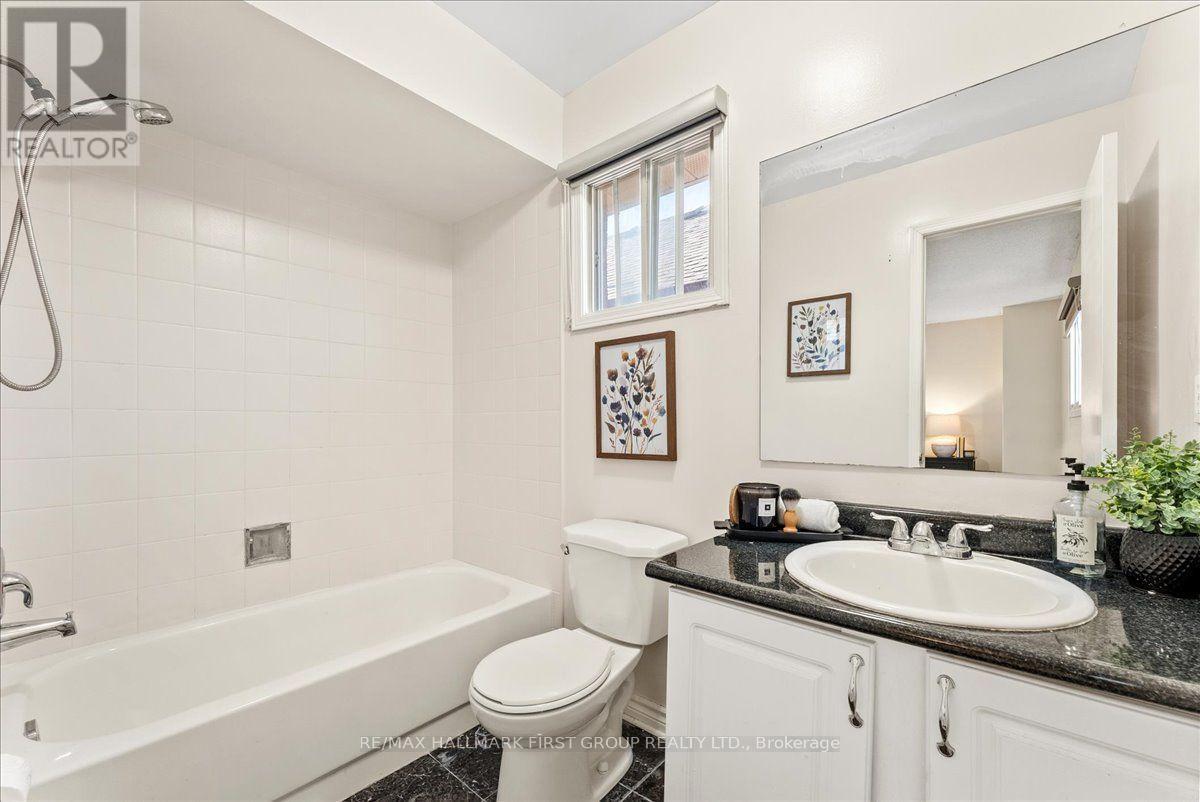 39 Keys Drive, Ajax, ON - Indoor Photo Showing Bathroom