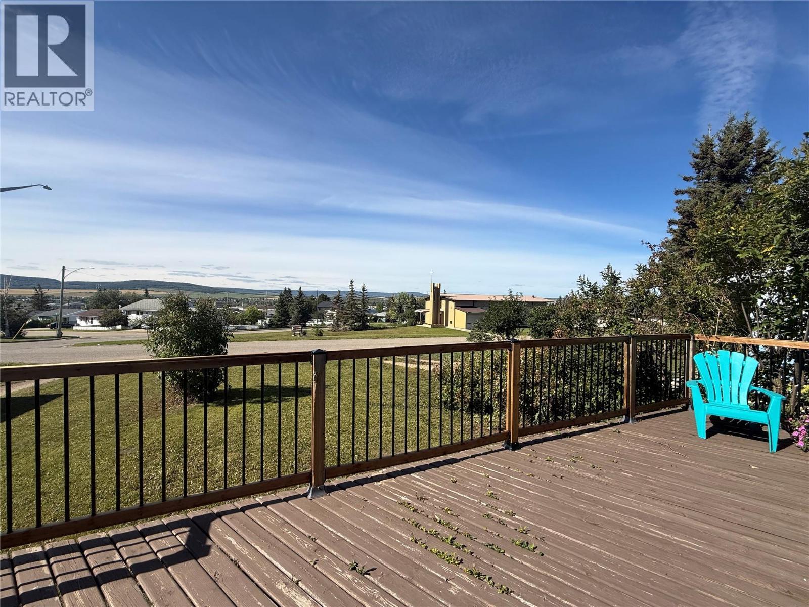 904 Cornwall Crescent, Dawson Creek, BC - Outdoor With Deck Patio Veranda