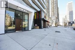 2802 - 3900 CONFEDERATION PARKWAY Mississauga, ON L5B 0K7