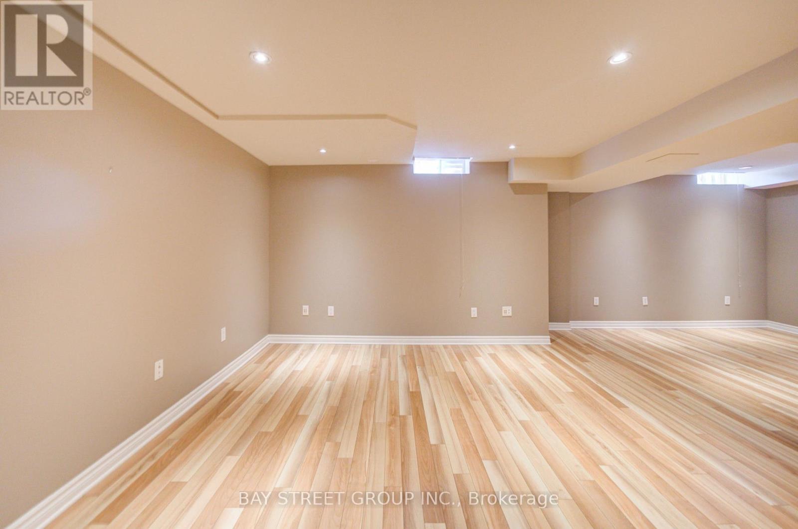 5922 Dalebrook Crescent, Mississauga, ON - Indoor Photo Showing Other Room