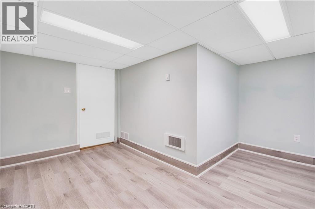 185 Burlington Street, London, ON - Indoor Photo Showing Other Room