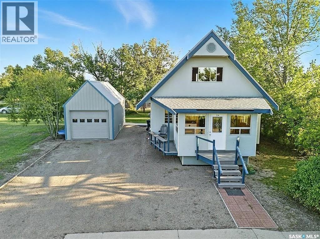 224 Bird Street, Loreburn, SK - Outdoor