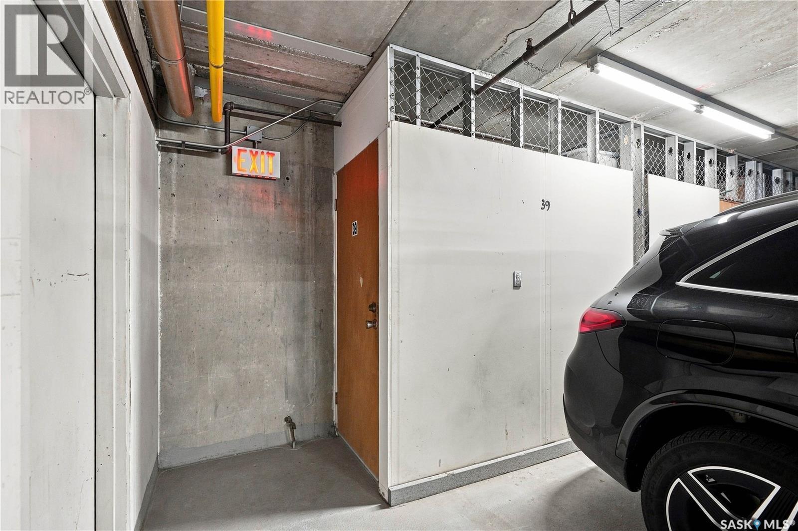 506 611 University Drive, Saskatoon, SK - Indoor Photo Showing Garage