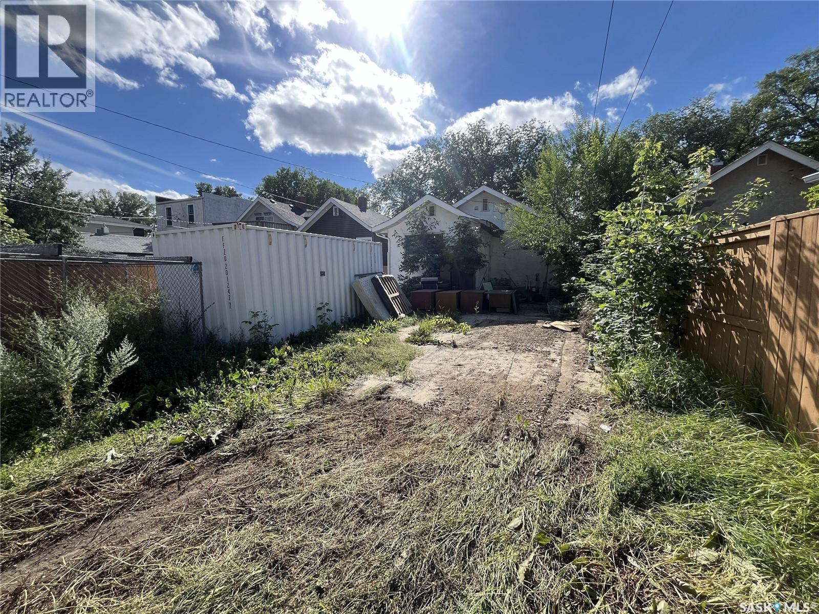 720 3Rd Avenue N, Saskatoon, SK - Outdoor