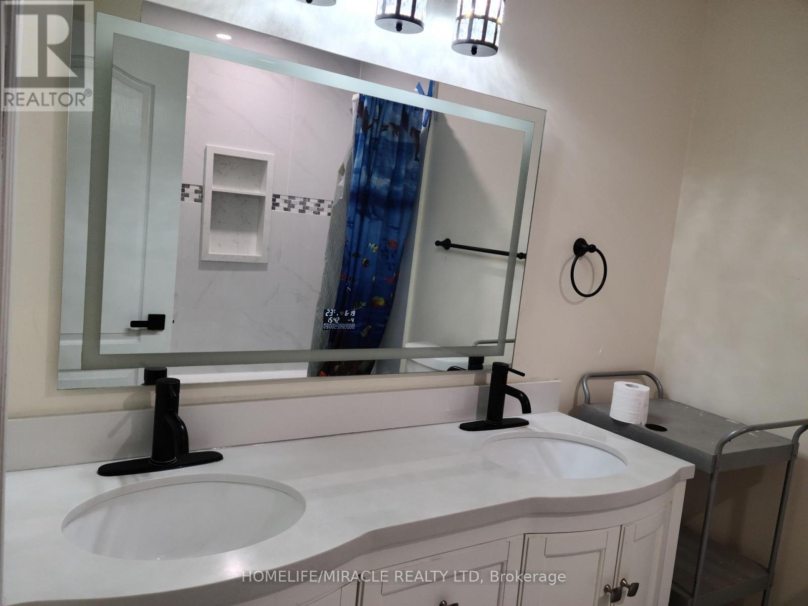 7 Thunderbird Trail, Brampton, ON - Indoor Photo Showing Bathroom